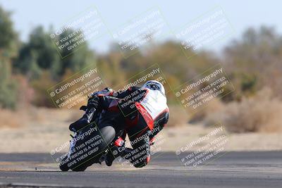 media/Dec-18-2022-SoCal Trackdays (Sun) [[8099a50955]]/Turn 7 Backside (1125am)/